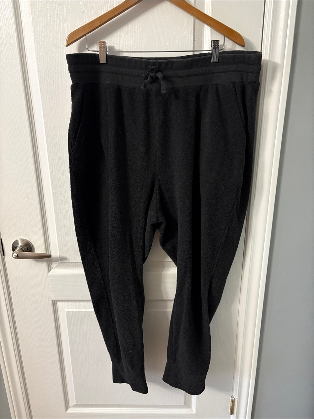 Warm dark grey Jogger Sweatpants with Drawstring - Picture 1 of 4